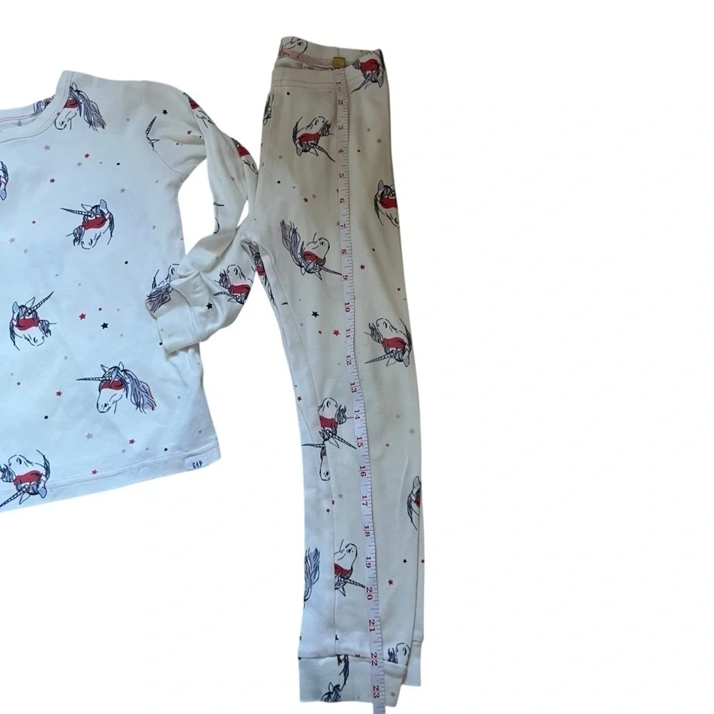 GAP| Kids Unicorn Long Sleeve Pajama Sets - Size 5 years